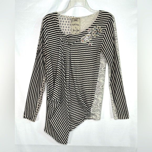 Tops - Jack & Jinger Mixed Media Popover Top Black & Off White Art To Wear Boho Sz M